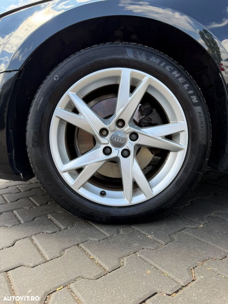 Audi A4 Limuzina 2.0 TDI - 8