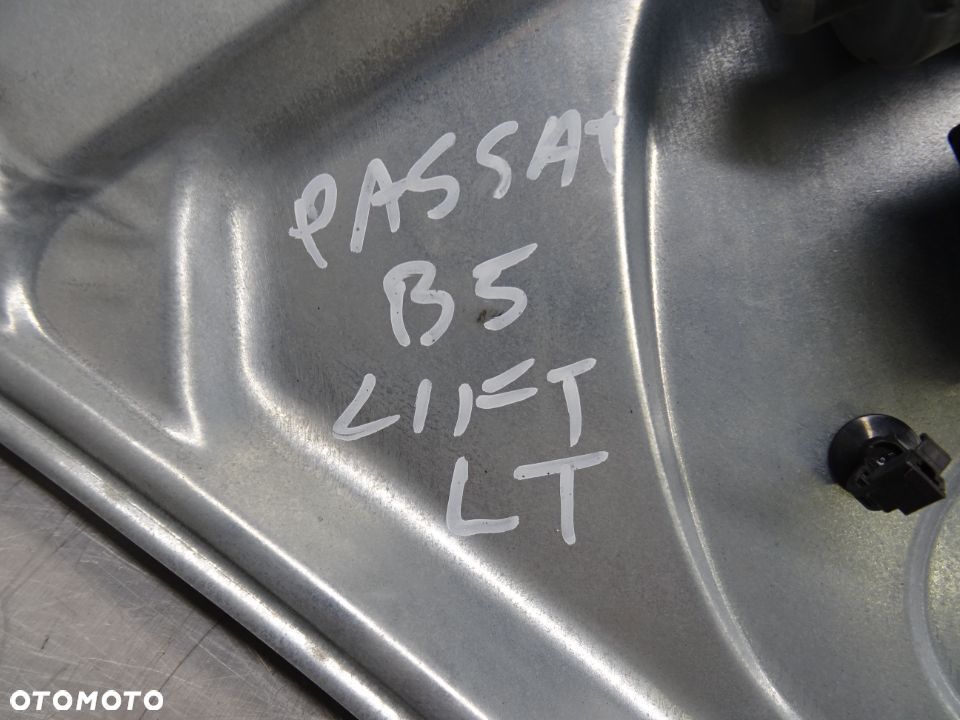 VW PASSAT B5 LIFT KOMBI 1.9 TDI MECHANIZM PODNOŚNIK SZYB LEWY TYŁ 3B9839751BF - 5