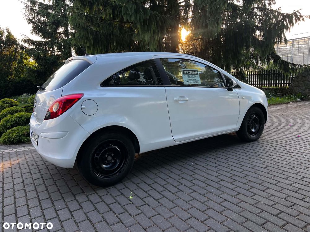 Opel Corsa - 4