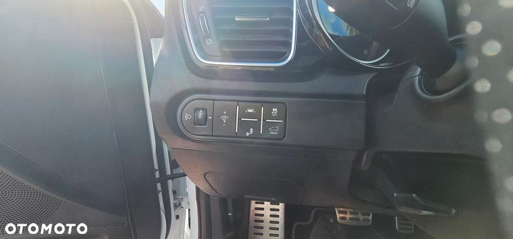 Kia Ceed - 19