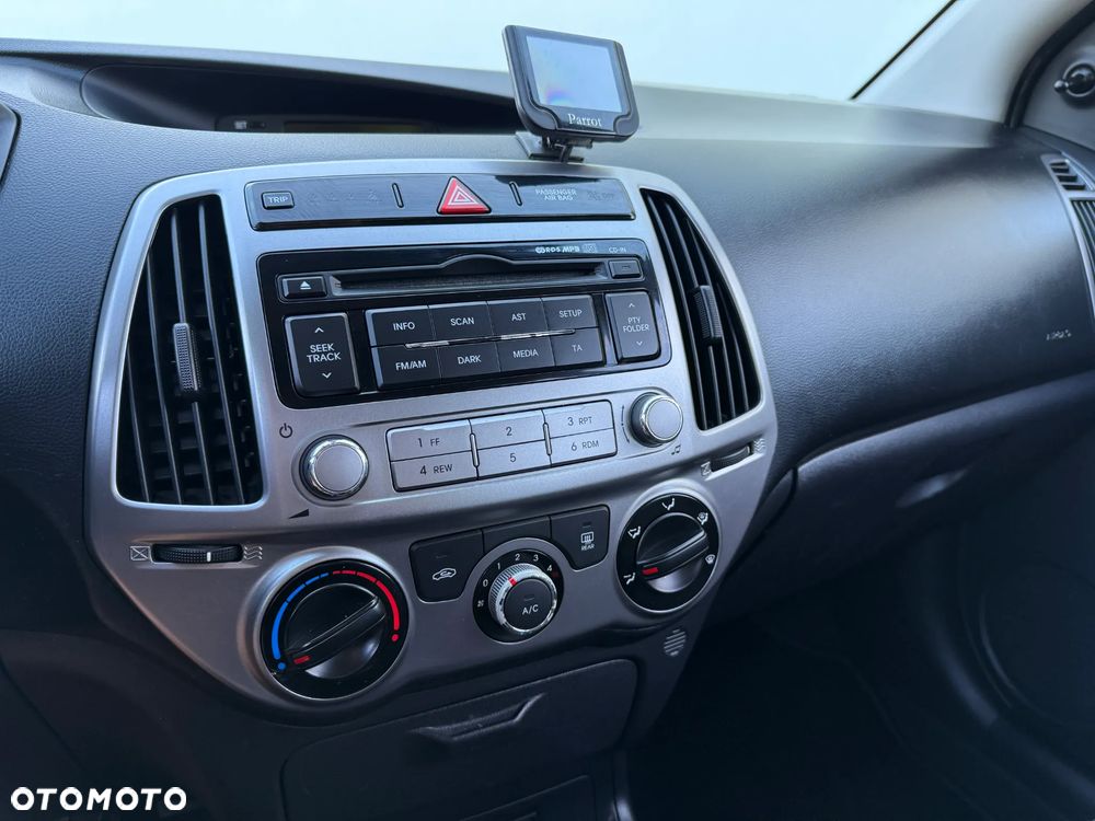 Hyundai i20 - 29