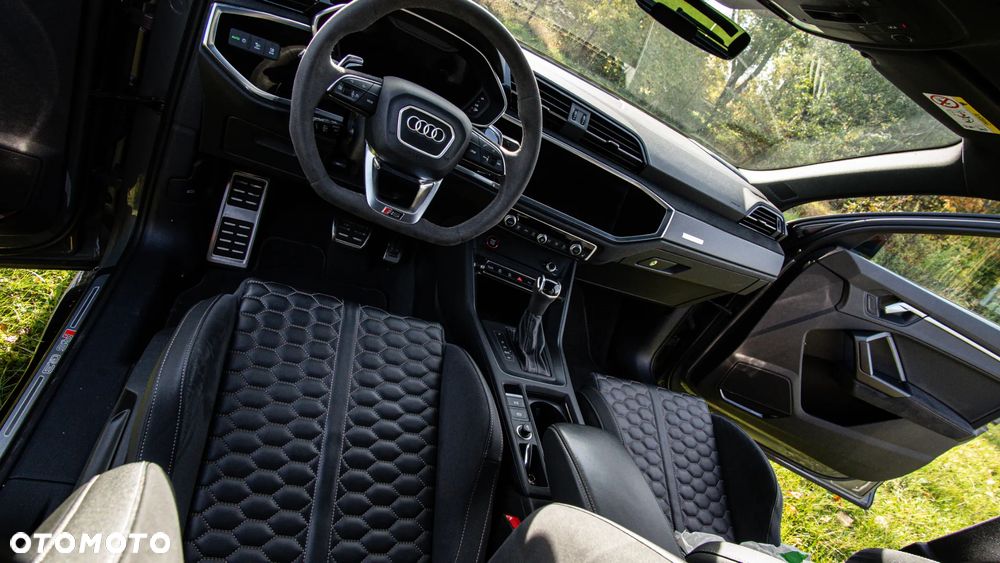 Audi RS Q3 Sportback - 21