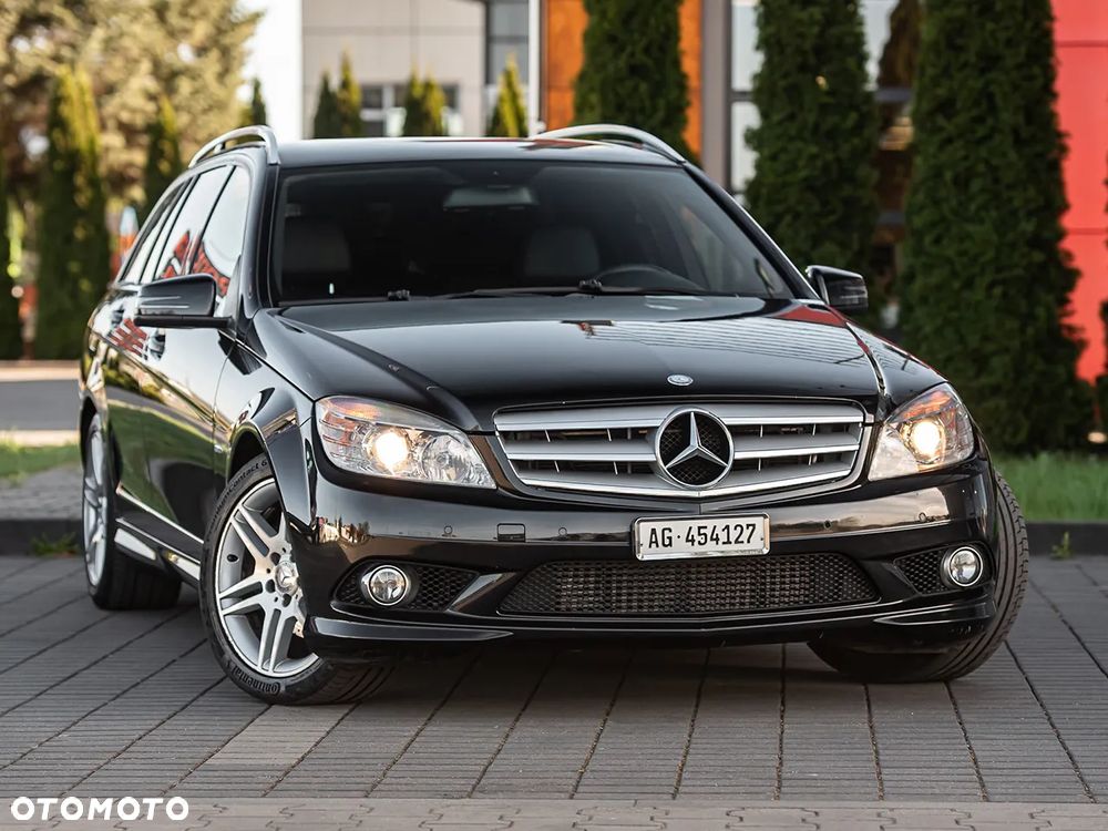 Mercedes-Benz Klasa C 180 CGI Automatik BlueEFFICIENCY - 2