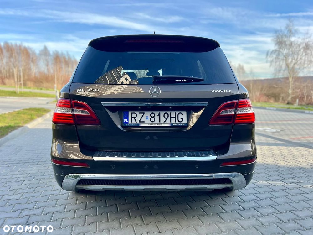 Mercedes-Benz ML 350 BlueTEC 4-Matic - 15