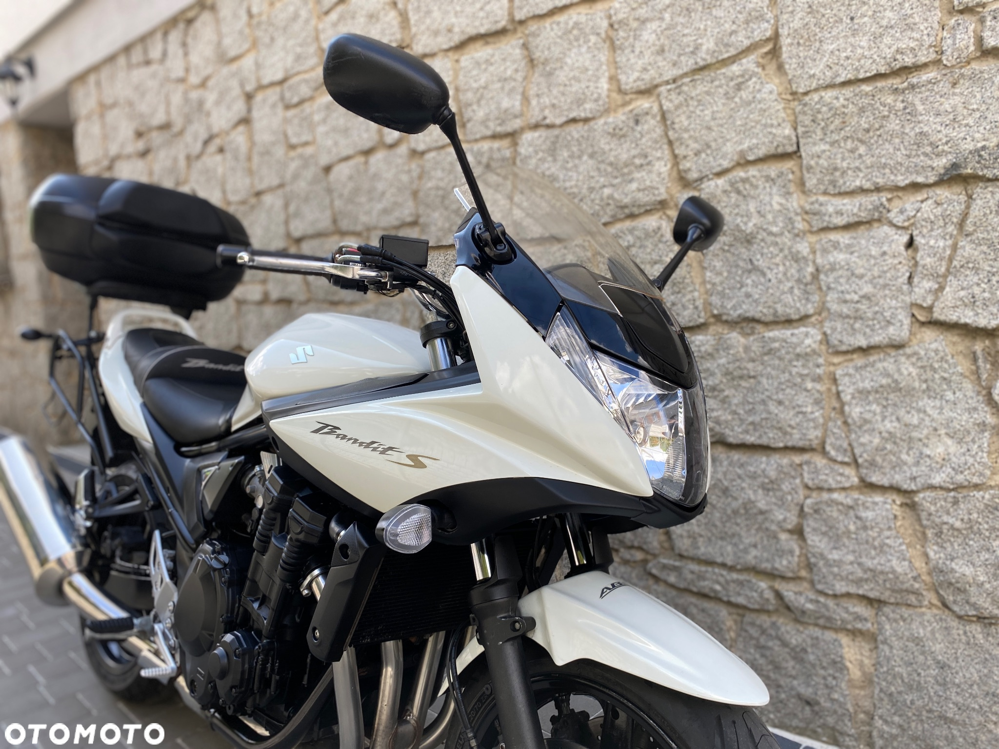 Suzuki Bandit - 10