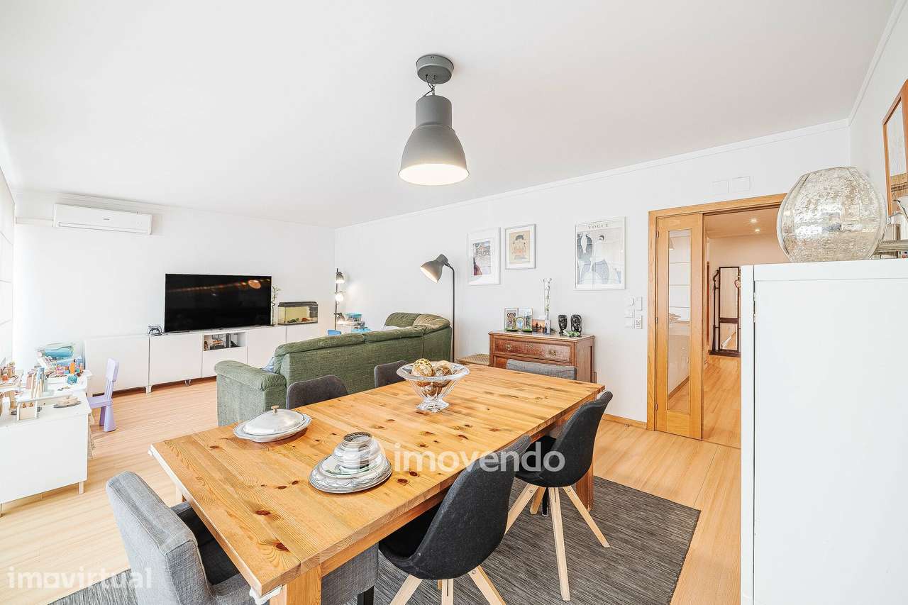 Apartamento T4, com estacionamento e arrecadação, na Alta de Lisboa - Grande imagem: 3/60