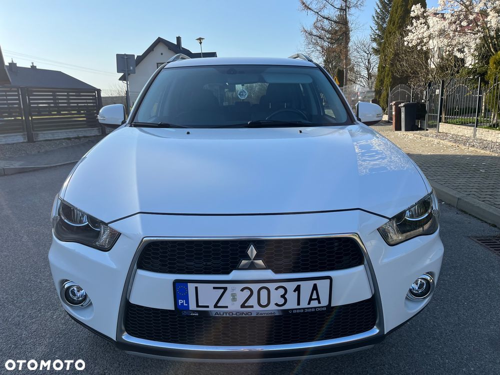 Mitsubishi Outlander 2.2 DID Intense + 4WD - 3