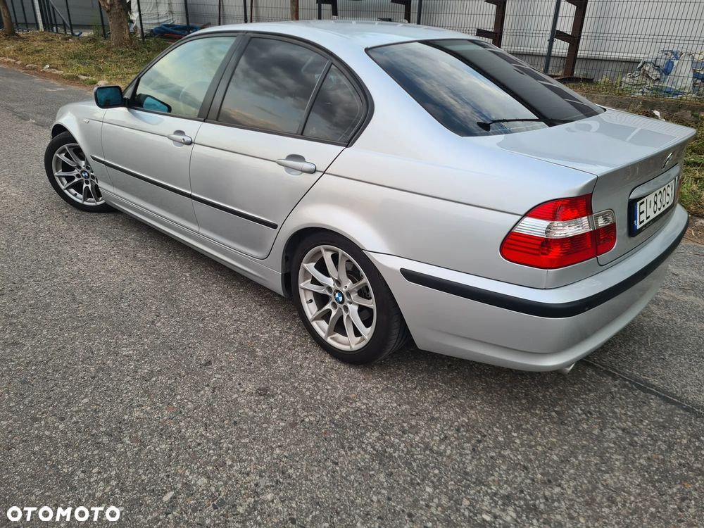 BMW Seria 3 318i - 2