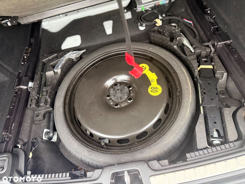 Volvo V60 B4 B Geartronic RDesign - 32