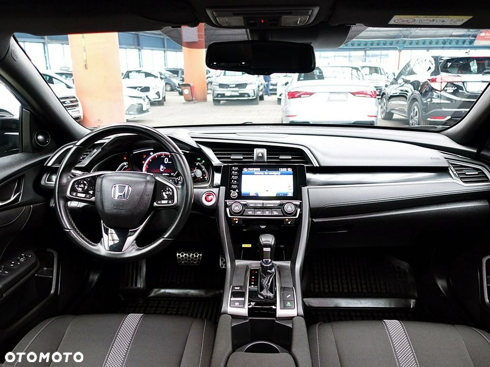 Honda Civic 1.5 i-VTEC Turbo CVT Sport Plus - 15