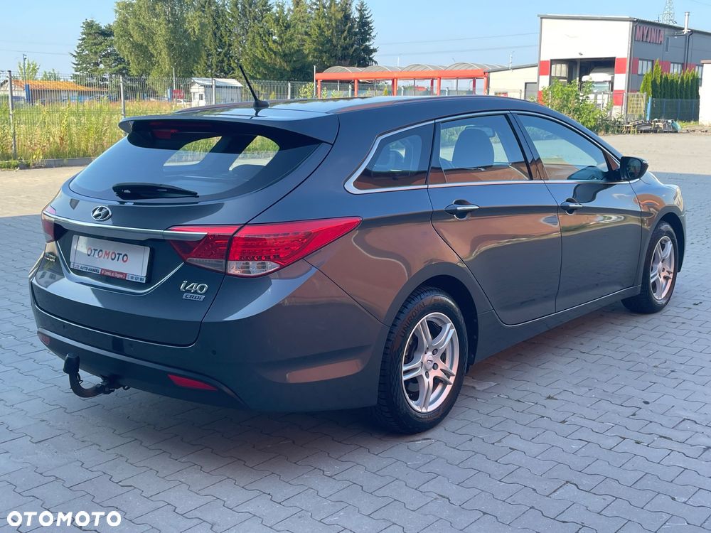 Hyundai i40 1.7 CRDi Comfort + - 29