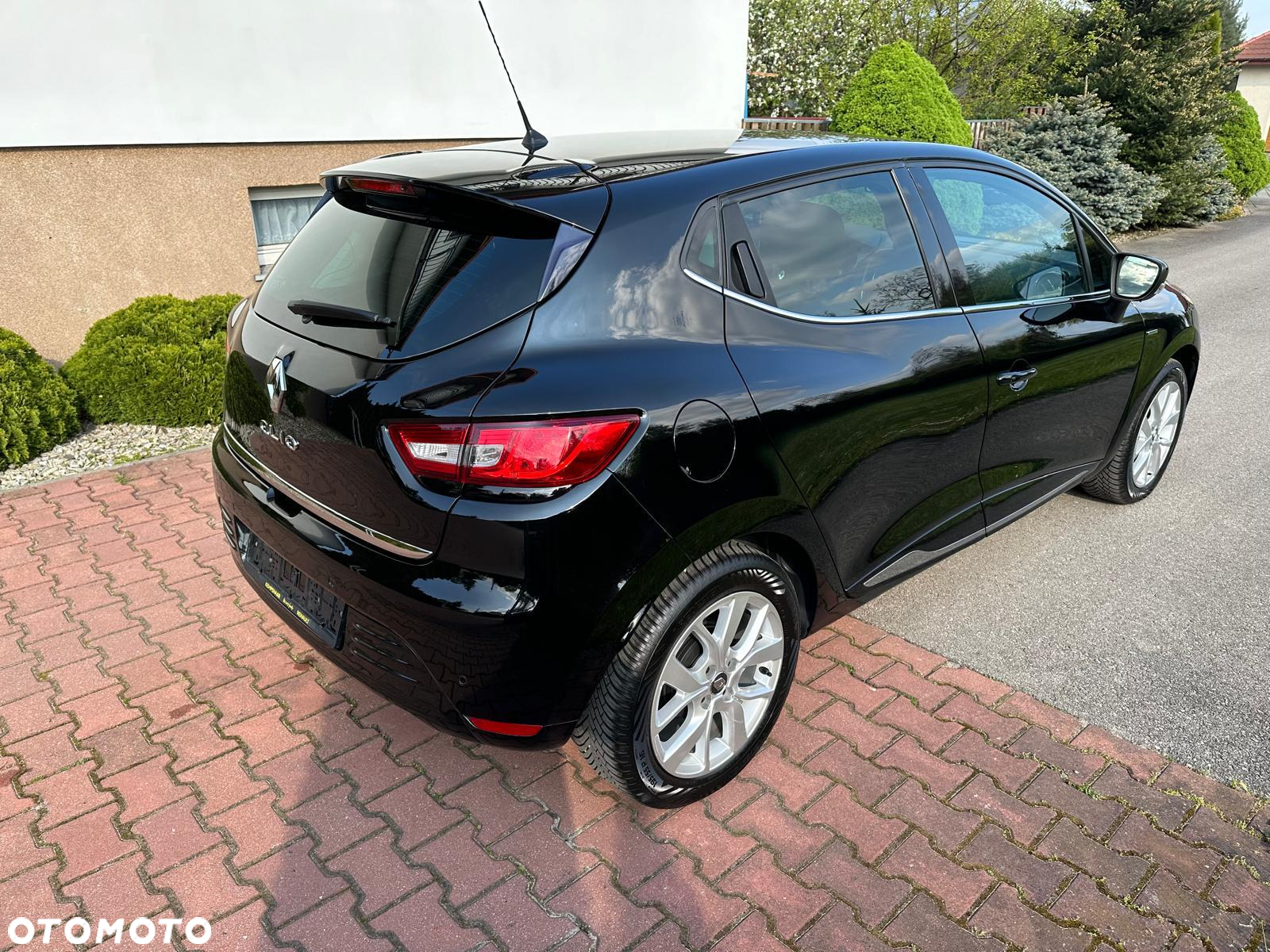Renault Clio - 5