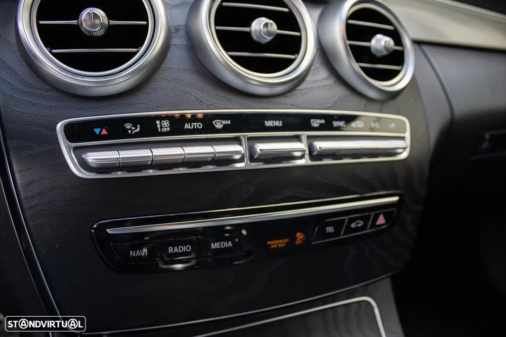 Mercedes-Benz C 200 d AMG Line - 36