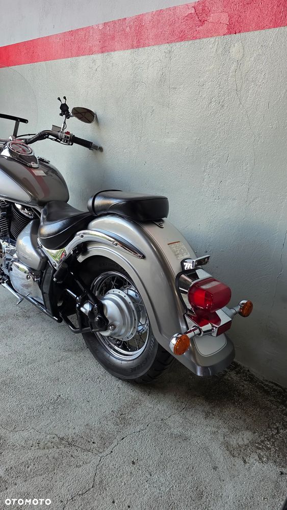 Suzuki Intruder - 18