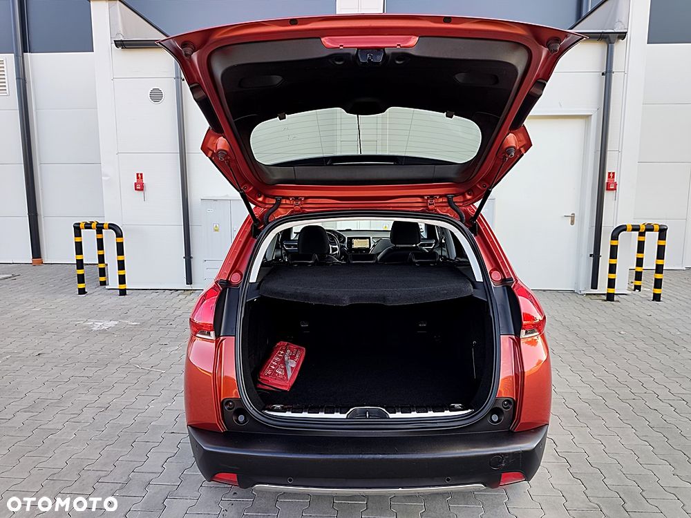 Peugeot 2008 - 25