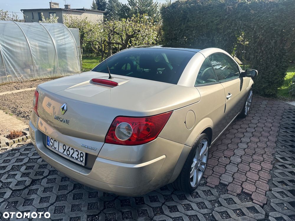 Renault Megane 2.0 Turbo Exception - 11