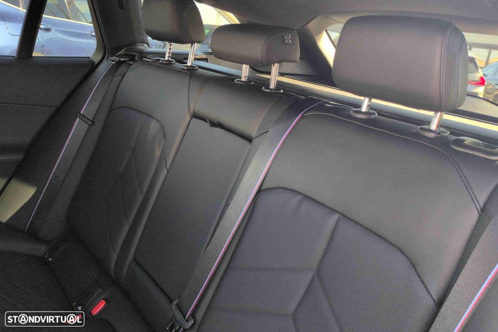 BMW i5 Touring eDrive40 - 15