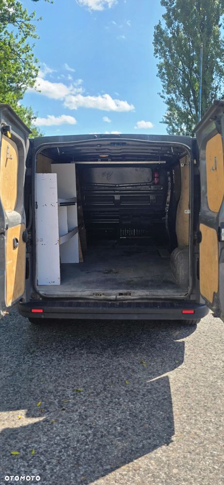 Opel Vivaro - 7