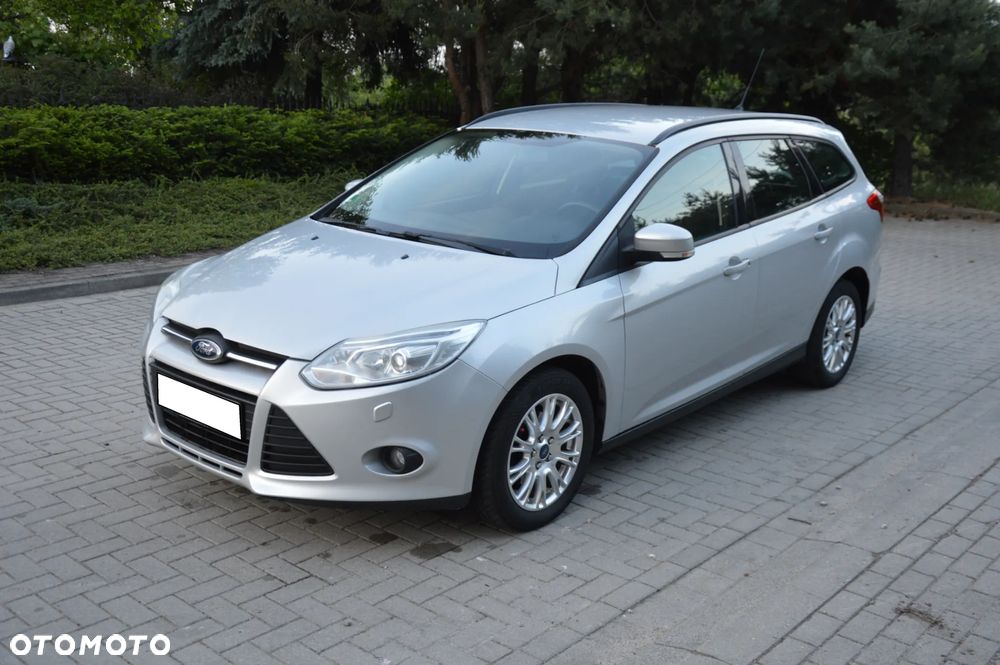 Ford Focus 1.6 TDCi DPF SYNC Edition - 3