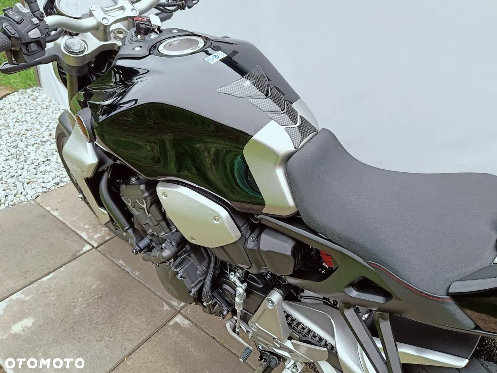 Honda CB - 17