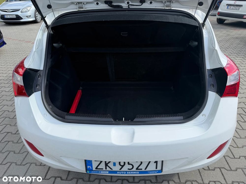 Hyundai i30 1.4 CRDi Comfort - 5