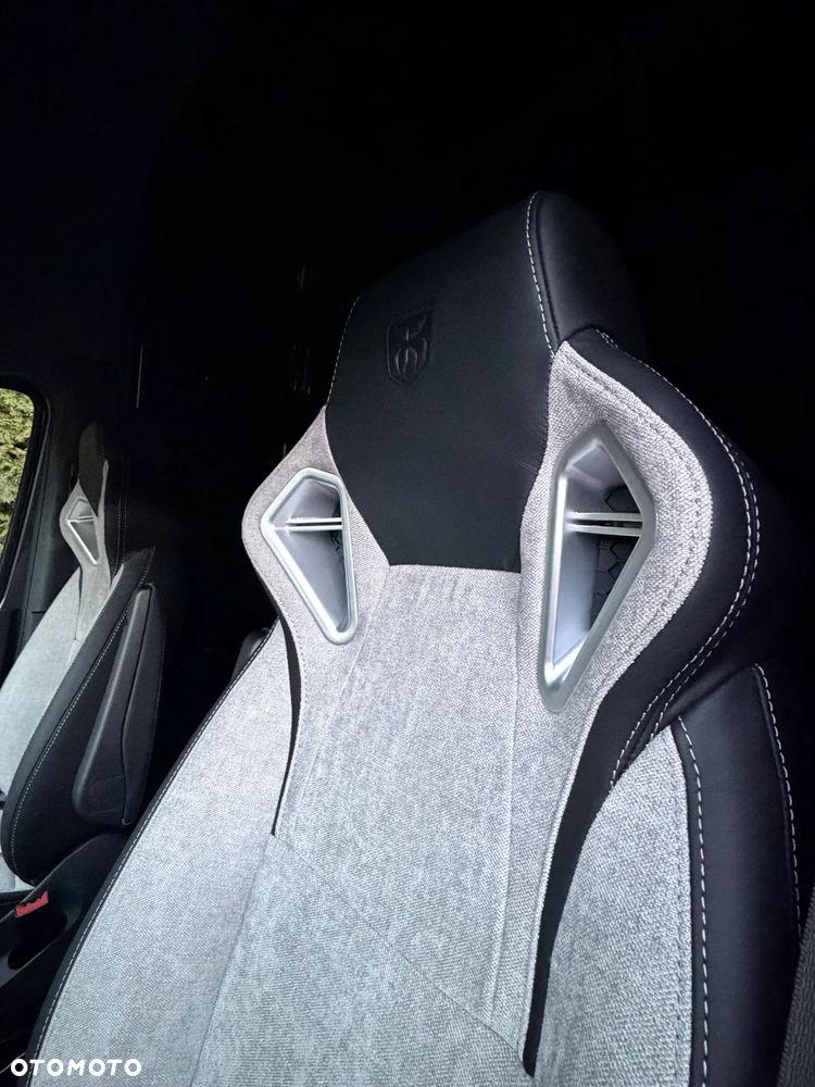 Mercedes-Benz Sprinter - 22