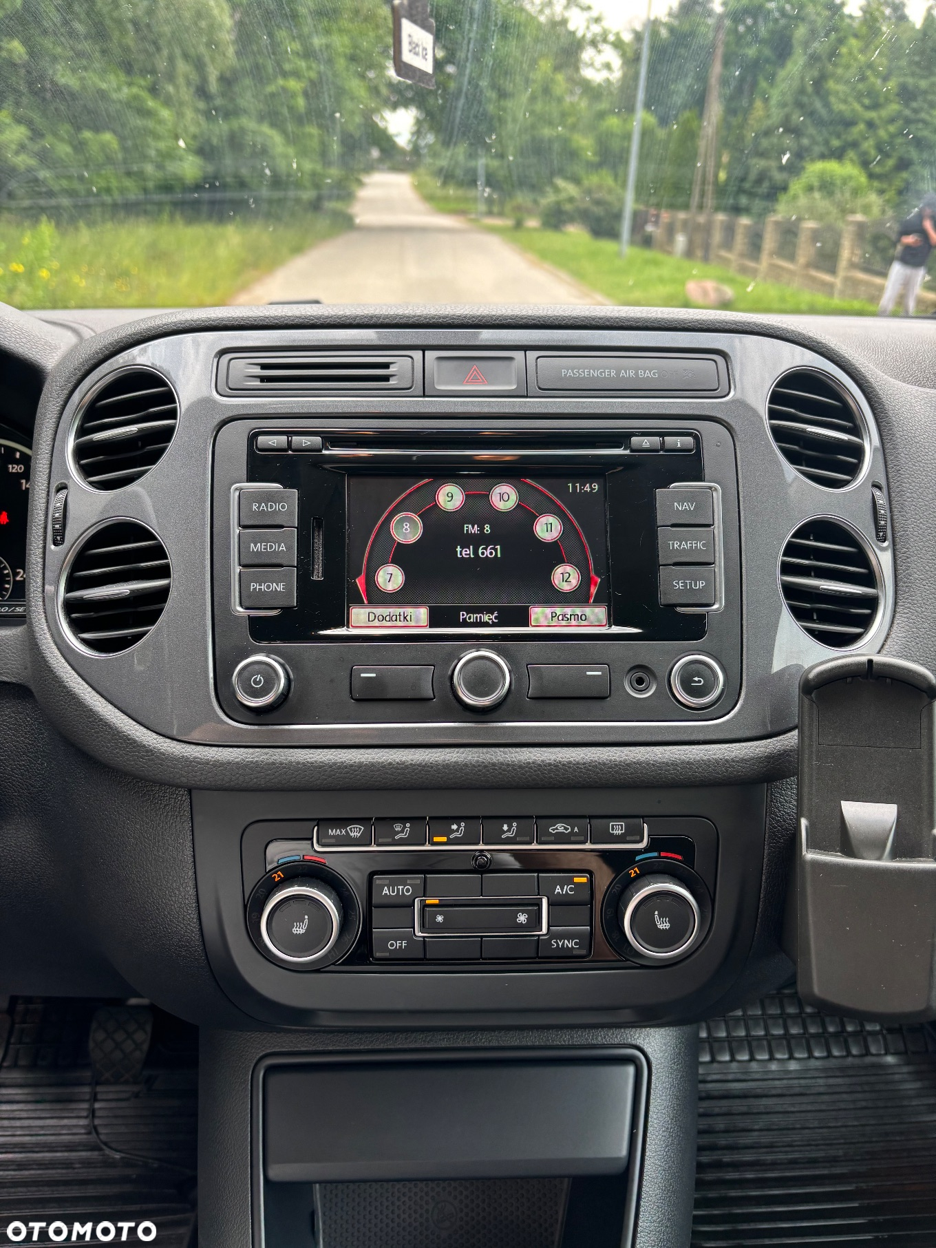 Volkswagen Tiguan - 9