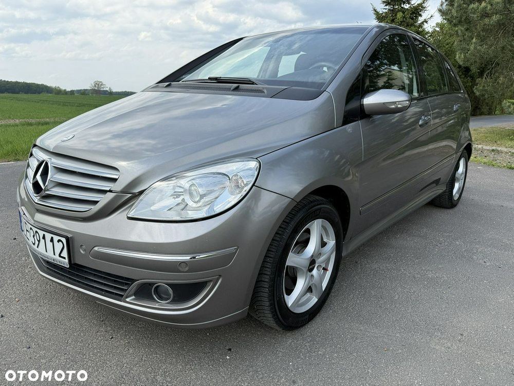 Mercedes-Benz Klasa B 150 Special Edition - 29