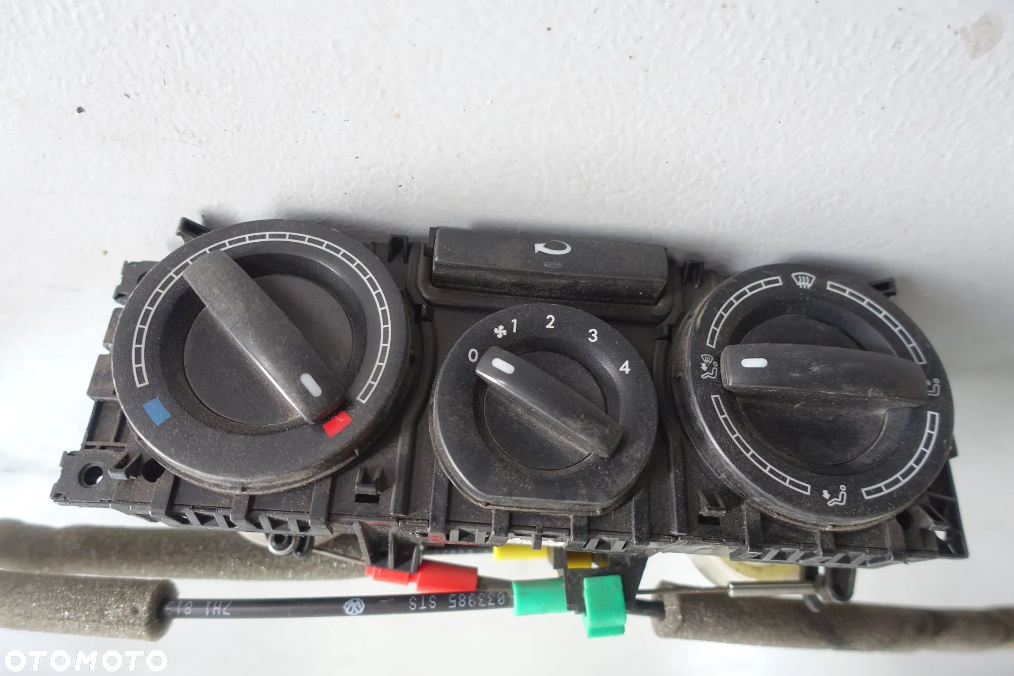 PANEL NAWIEWU VW T5 7H0819045A - 1