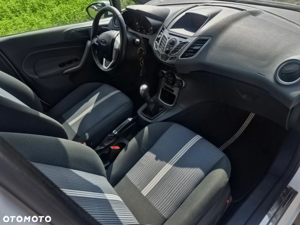 Ford Fiesta 1.25 Titanium - 19
