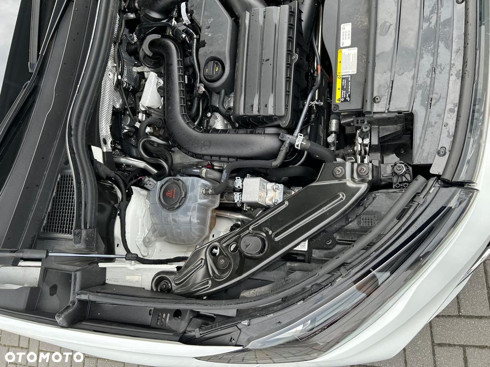 Volkswagen Tiguan 1.5 eHybrid PHEV 150kW Elegance DSG - 30
