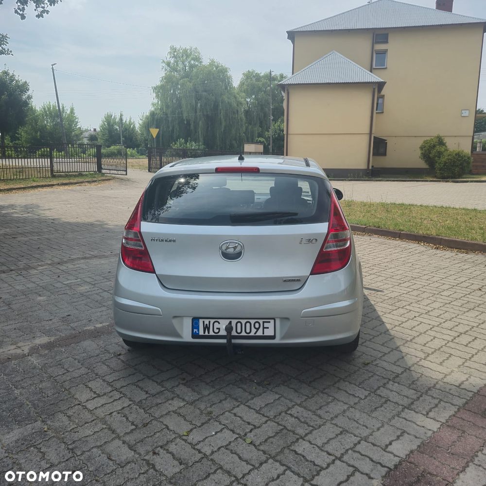 Hyundai i30 1.6 CRDi Comfort - 4