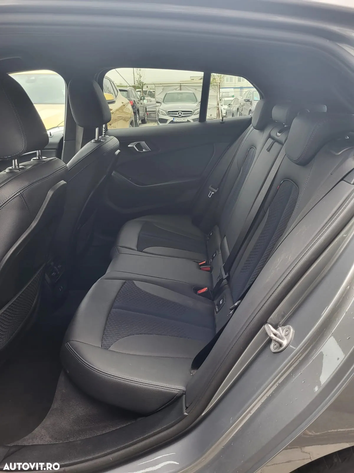 BMW Seria 1 118i Aut. M Sport - 12