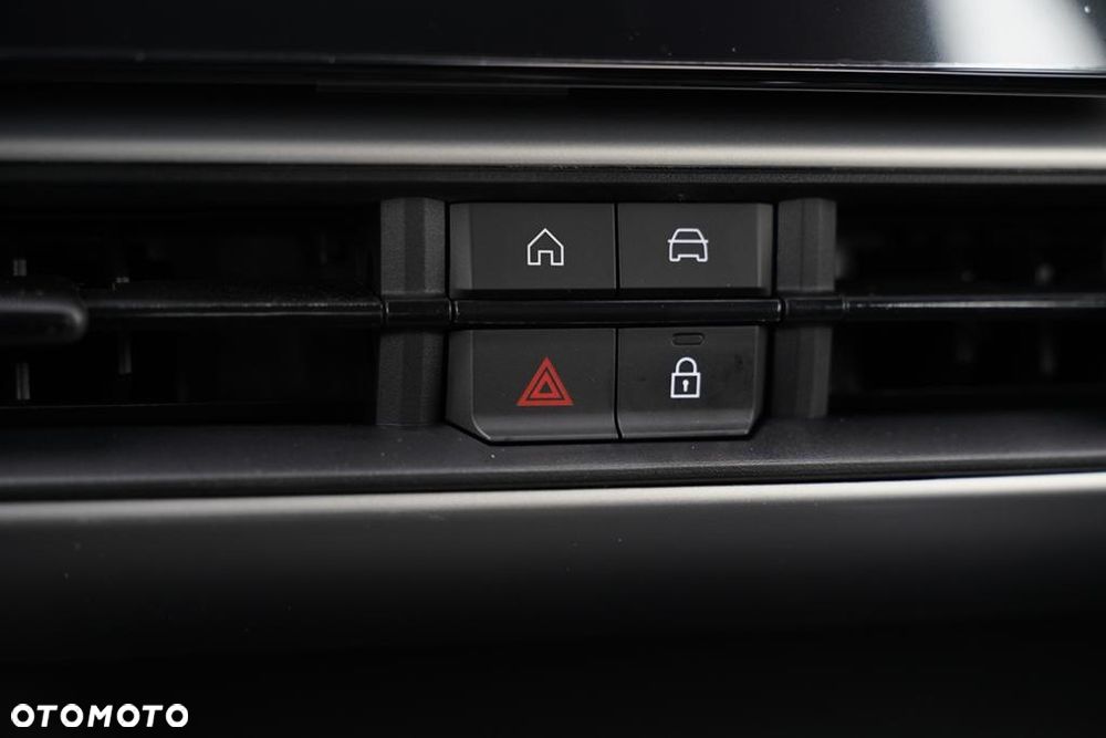 Jeep Avenger 1.2 T3 mHEV Altitude FWD eDCT6 - 22