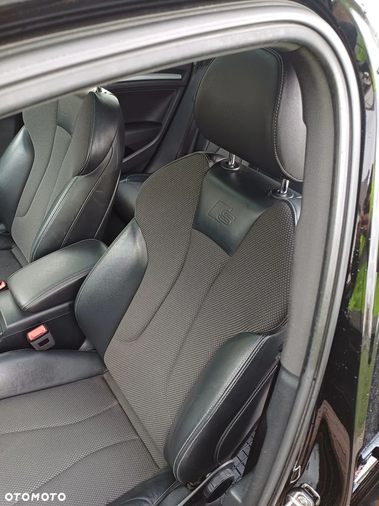 Audi A3 Sportback 35 TFSI S line - 14