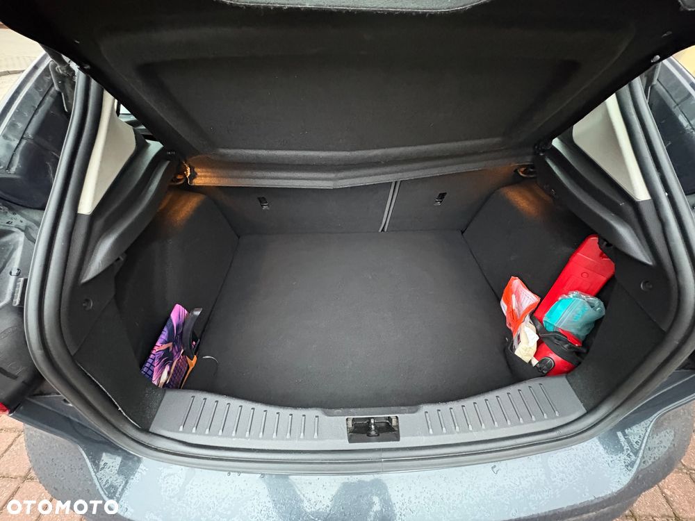 Ford Focus 1.6 TDCi Trend - 16