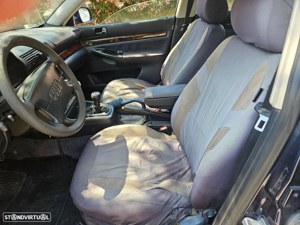 Audi A4 1.9 TDI Plus - 9