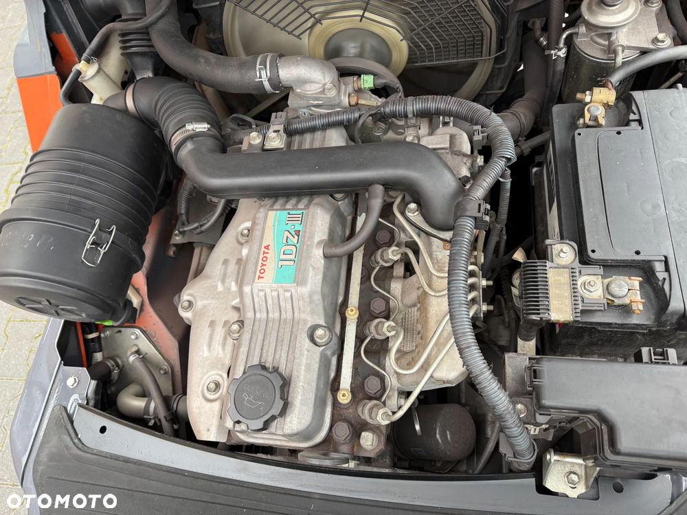 Toyota 02-8FDF25 - 26