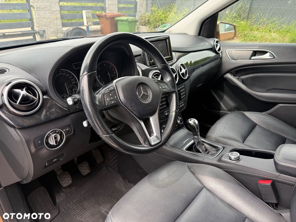 Mercedes-Benz Klasa B 200 CDI (BlueEFFICIENCY) - 10