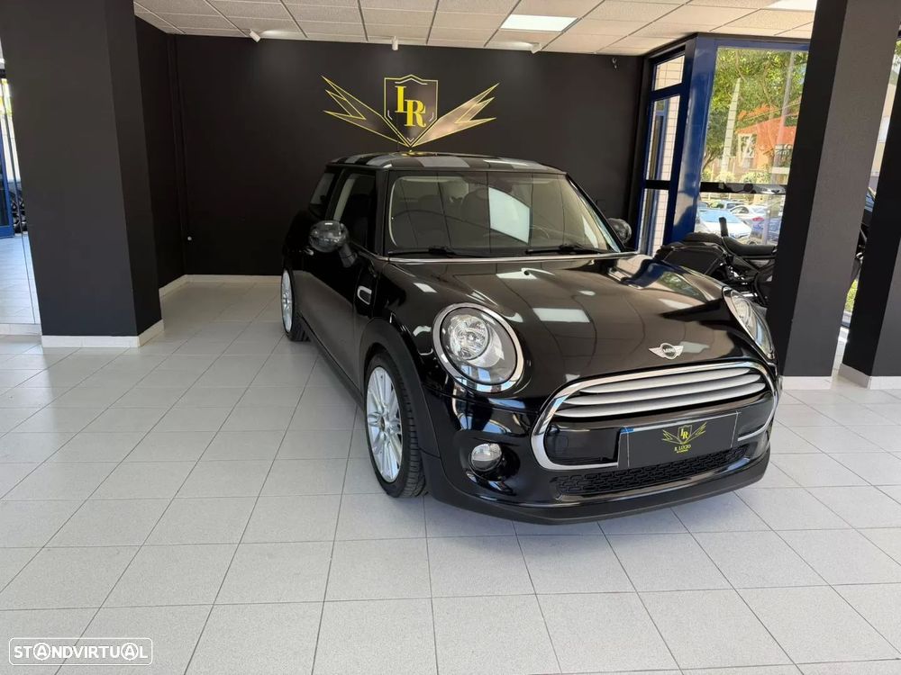MINI 3 Portas Cooper D - 24