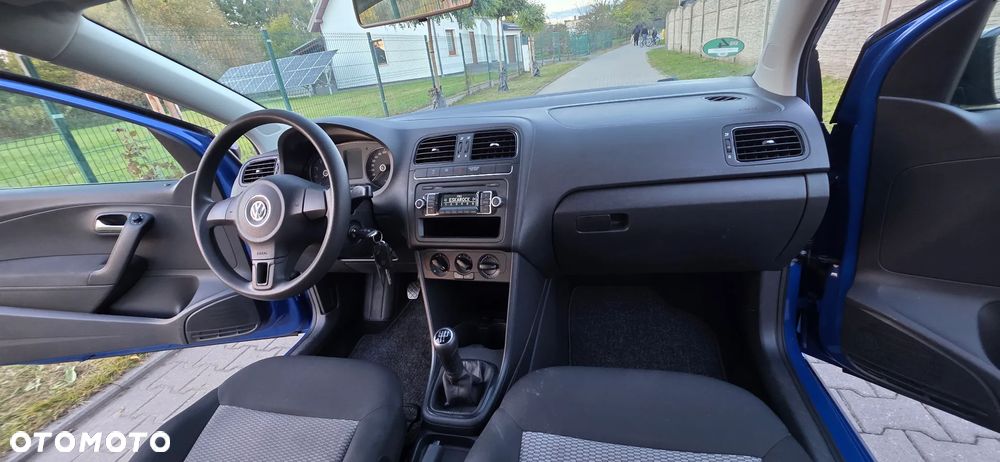 Volkswagen Polo - 22