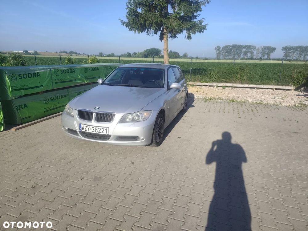 BMW Seria 3 320d - 3