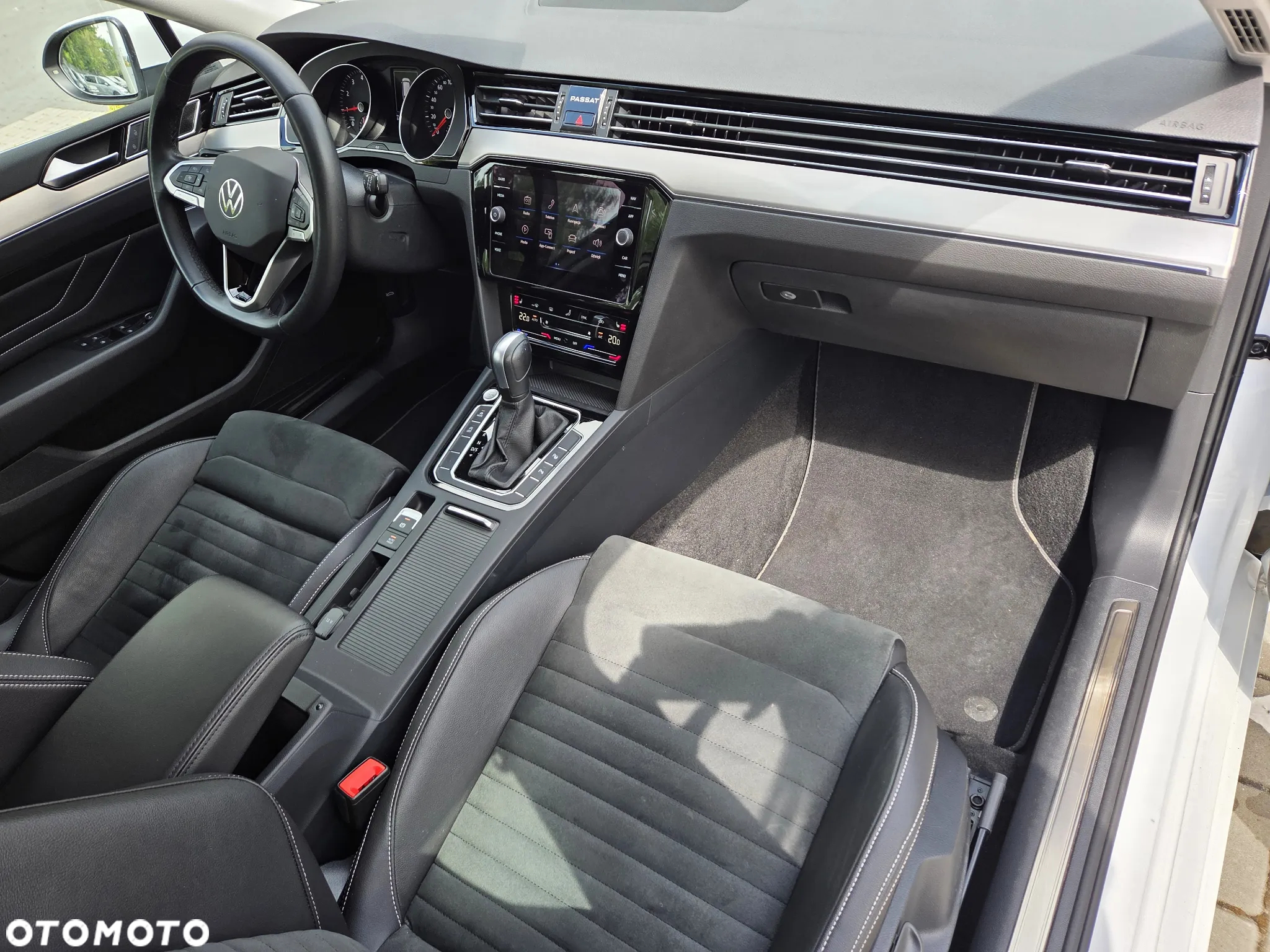 Volkswagen Passat 1.5 TSI EVO Elegance DSG - 10