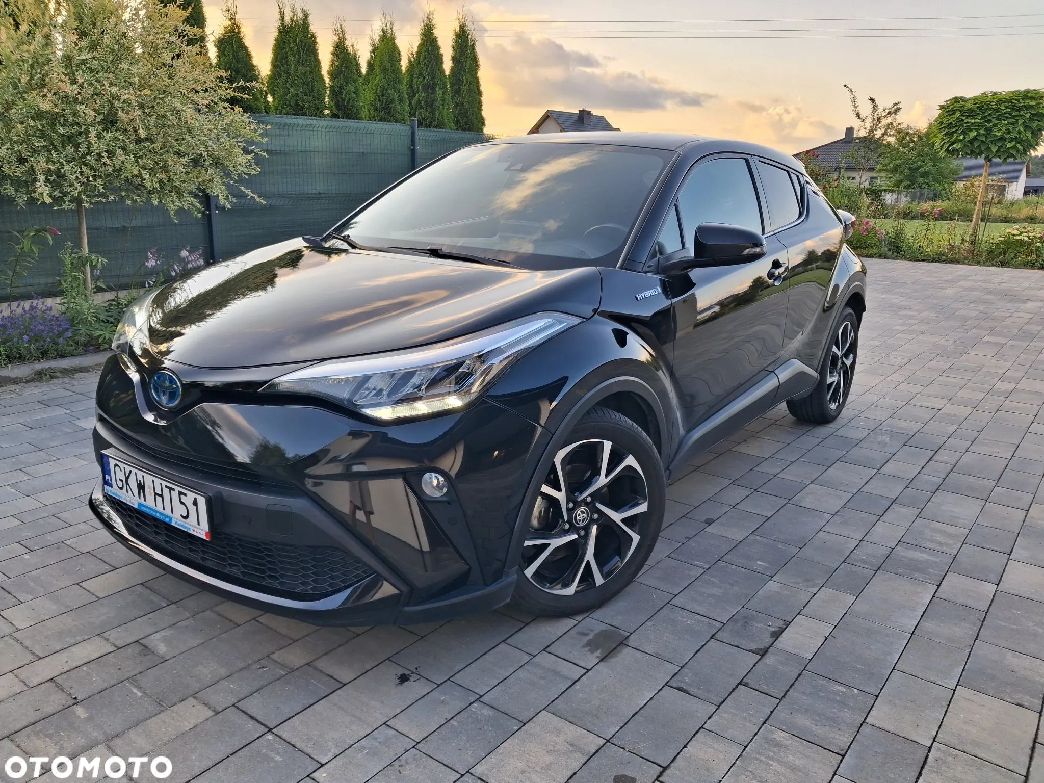 Toyota C-HR - 1