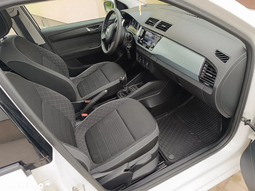 Skoda Fabia 1.0 TSI Ambition - 9