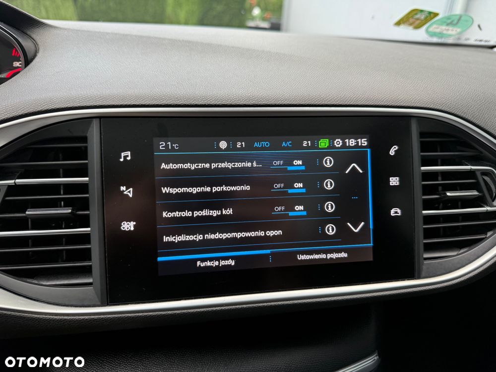 Peugeot 308 BlueHDi FAP 130 Stop & Start Allure Pack - 22