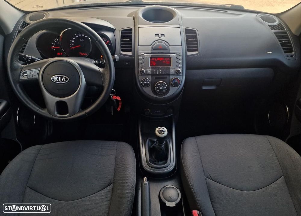 Kia Soul 1.6 CRDi TX - 14