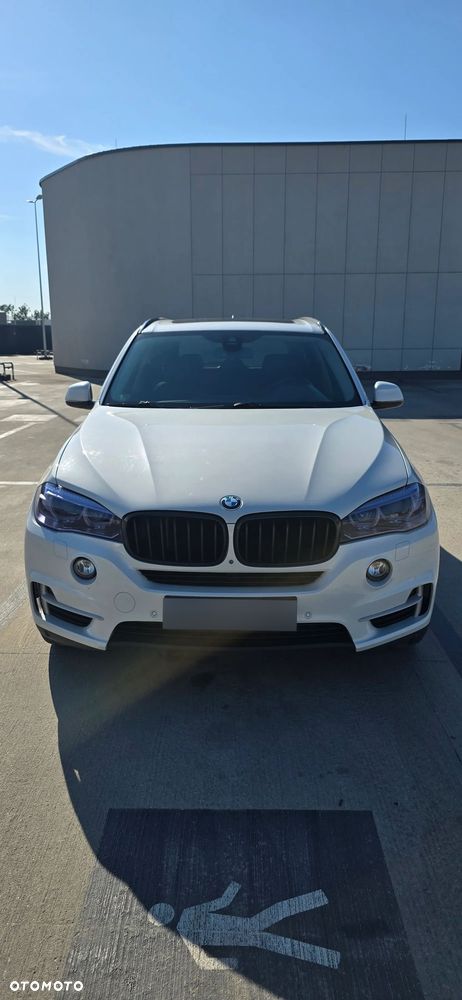 BMW X5 xDrive50i - 4
