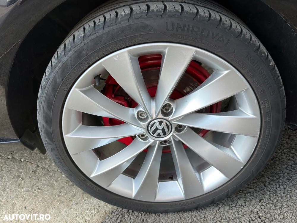 Volkswagen Passat 2.0 TDI DPF R-Line Edition - 15