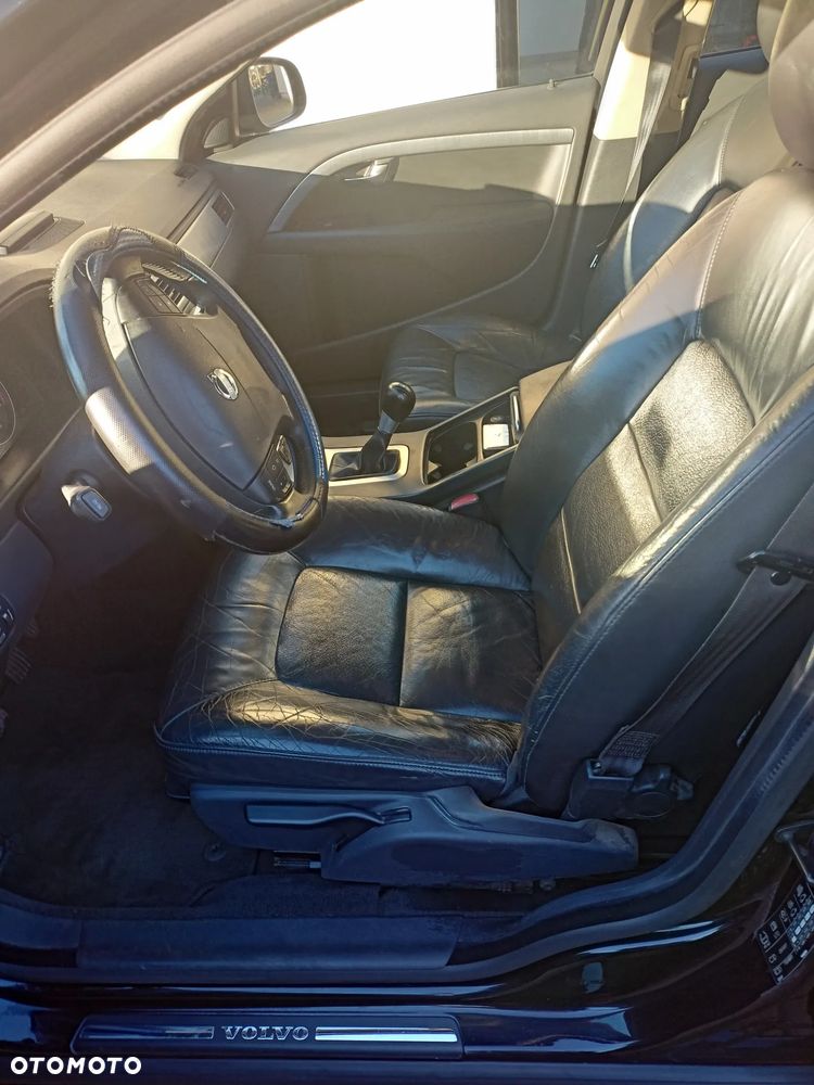 Volvo V70 - 4